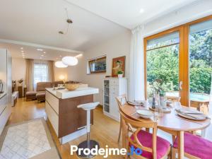 Prodej bytu 4+kk, Praha - Malešice, Univerzitní, 92 m2