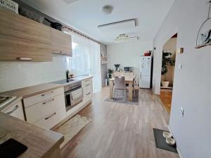 Prodej rodinného domu, Břest, 200 m2