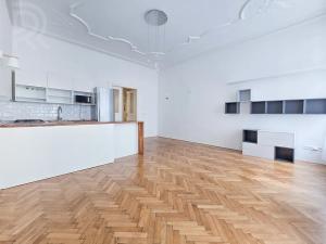 Pronájem bytu 3+kk, Praha - Nové Město, Podskalská, 93 m2