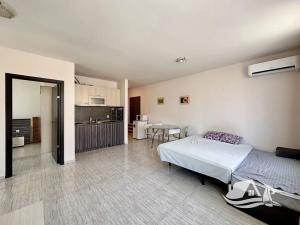 Prodej bytu 2+kk, Nesebar, Bulharsko, 52 m2