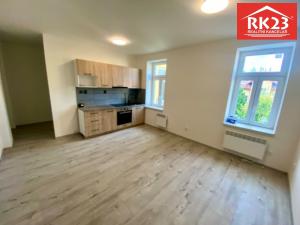 Pronájem bytu 1+kk, Mariánské Lázně, Husova, 31 m2