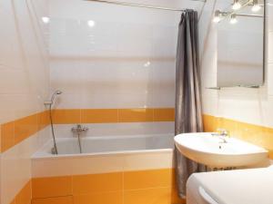 Pronájem bytu 1+kk, Praha - Pitkovice, Penízovková, 40 m2