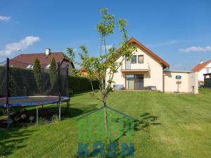 Pronájem rodinného domu, Hovorčovice, U Slunečnic, 154 m2