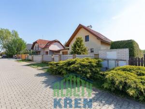 Pronájem rodinného domu, Hovorčovice, U Slunečnic, 154 m2