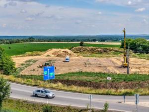 Prodej komerčního pozemku, Zápy, 27802 m2