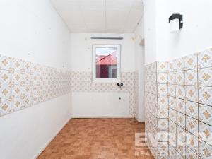 Prodej vily, Praha - Dolní Počernice, Listopadová, 139 m2