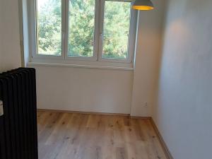 Pronájem bytu 2+1, Praha, Horoušanská, 50 m2