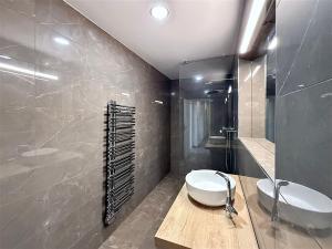 Prodej bytu 2+kk, Praha, Peckova, 38 m2