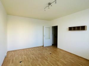 Prodej bytu 1+1, Praha - Prosek, Veltruská, 35 m2