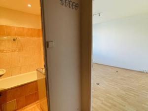Prodej bytu 1+1, Praha - Prosek, Veltruská, 35 m2