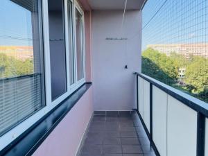 Prodej bytu 1+1, Praha - Prosek, Veltruská, 35 m2
