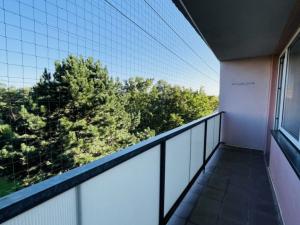 Prodej bytu 1+1, Praha - Prosek, Veltruská, 35 m2