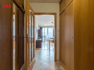Prodej bytu 1+kk, Hradec Králové - Nový Hradec Králové, Brožíkova, 35 m2