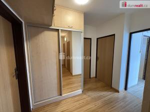 Prodej bytu 3+1, Praha - Kyje, Manželů Dostálových, 62 m2