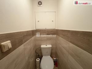 Prodej bytu 3+1, Praha - Kyje, Manželů Dostálových, 62 m2
