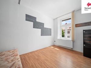 Prodej bytu 3+1, Hostinné, Nádražní, 66 m2