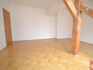 Pronájem bytu 3+1, Praha - Nové Město, V tůních, 104 m2