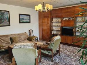 Prodej rodinného domu, České Budějovice, Haklovy Dvory, 400 m2