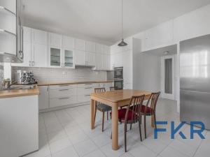Prodej bytu 4+1, Praha - Nové Město, Soukenická, 162 m2