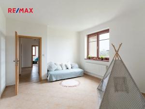Prodej bytu 3+kk, Jesenice, Mezi Domy, 84 m2