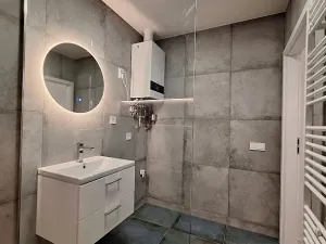 Pronájem bytu 3+kk, Praha - Břevnov, Bělohorská, 64 m2
