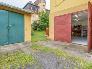 Prodej bytu 4+1, Karlovy Vary, Brožíkova, 128 m2