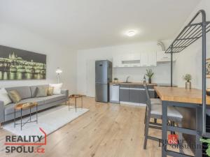 Prodej bytu 1+kk, Praha - Uhříněves, náměstí Bratří Jandusů, 38 m2