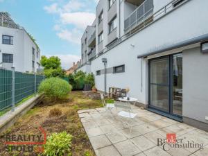 Prodej bytu 1+kk, Praha - Uhříněves, náměstí Bratří Jandusů, 38 m2