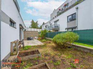 Prodej bytu 1+kk, Praha - Uhříněves, náměstí Bratří Jandusů, 38 m2