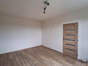 Pronájem bytu 1+1, Ústí nad Labem, Kmochova, 32 m2