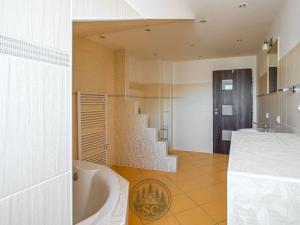 Prodej bytu 3+1, Nové Sedlo, 106 m2