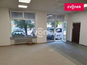 Pronájem obchodního prostoru, Zlín, třída Tomáše Bati, 200 m2