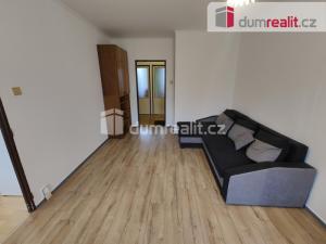Prodej bytu 3+1, Praha - Prosek, Veltruská, 62 m2