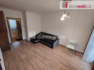 Prodej bytu 3+1, Praha - Prosek, Veltruská, 62 m2