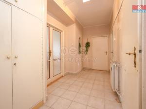 Prodej bytu 3+1, Krnov - Pod Bezručovým vrchem, Bruntálská, 68 m2