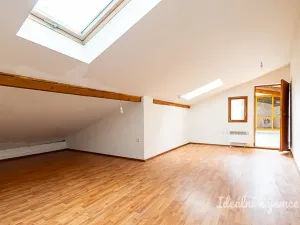 Pronájem bytu 6+kk a větší, Praha - Královice, K Uhříněvsi, 221 m2