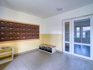 Pronájem bytu 3+1, Chomutov, Vítězslava Nezvala, 65 m2
