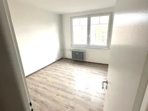 Pronájem bytu 3+1, Klášterec nad Ohří, Školní, 82 m2