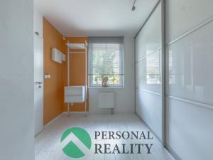 Prodej rodinného domu, Šestajovice, Trativody, 212 m2
