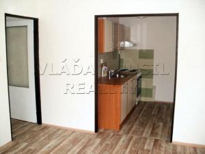 Pronájem bytu 2+kk, Praha - Kamýk, Pšenčíkova, 40 m2