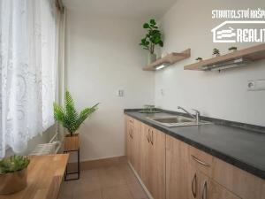 Prodej bytu 1+kk, Hradec Králové, Třebechovická, 35 m2