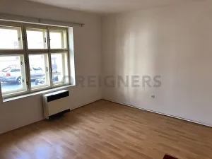 Pronájem bytu 2+1, Pardubice, Železničního pluku, 52 m2