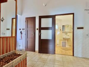 Prodej chalupy, Habry, 125 m2