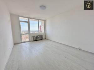 Pronájem bytu 2+1, Chomutov, Bezručova, 56 m2