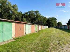 Prodej garáže, Pardubice - Doubravice, 18 m2