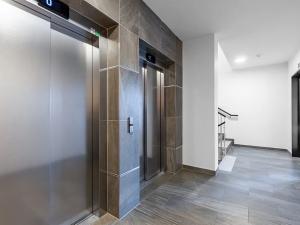 Pronájem bytu 1+kk, Praha - Třebonice, U Radosti, 30 m2