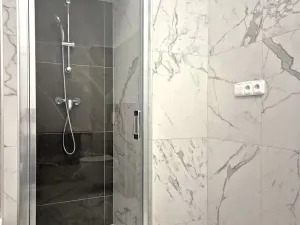 Pronájem bytu 4+1, Praha - Josefov, Kaprova, 135 m2