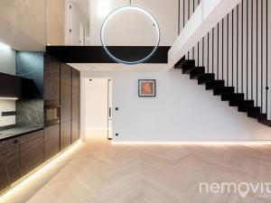 Prodej bytu 4+kk, Praha - Karlín, Sokolovská, 183 m2