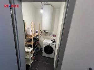 Pronájem bytu 1+kk, Chýně, Premonstrátů, 36 m2