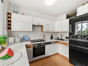 Prodej bytu 3+1, Praha - Stodůlky, Nušlova, 70 m2